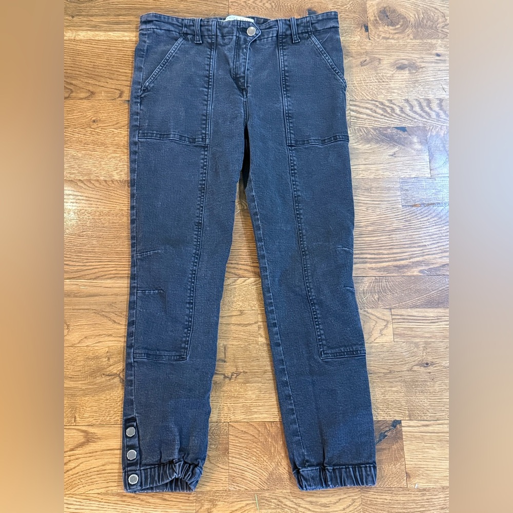 Veronica Beard. Field Cargo Jean Pant. Faded Black. Size 6.